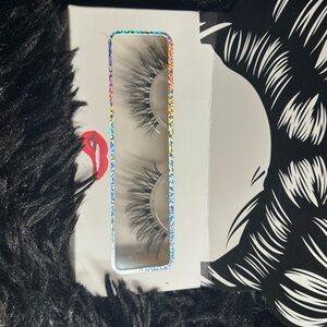 Wispy Strip Lashes